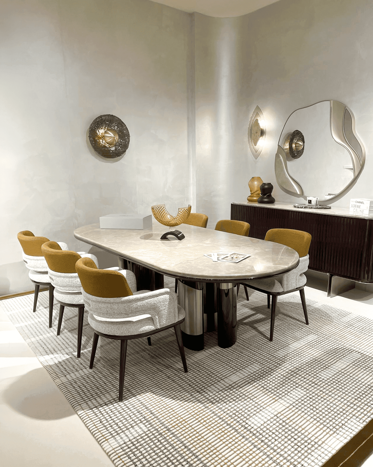 Milan 2026 phone photos (17).png
